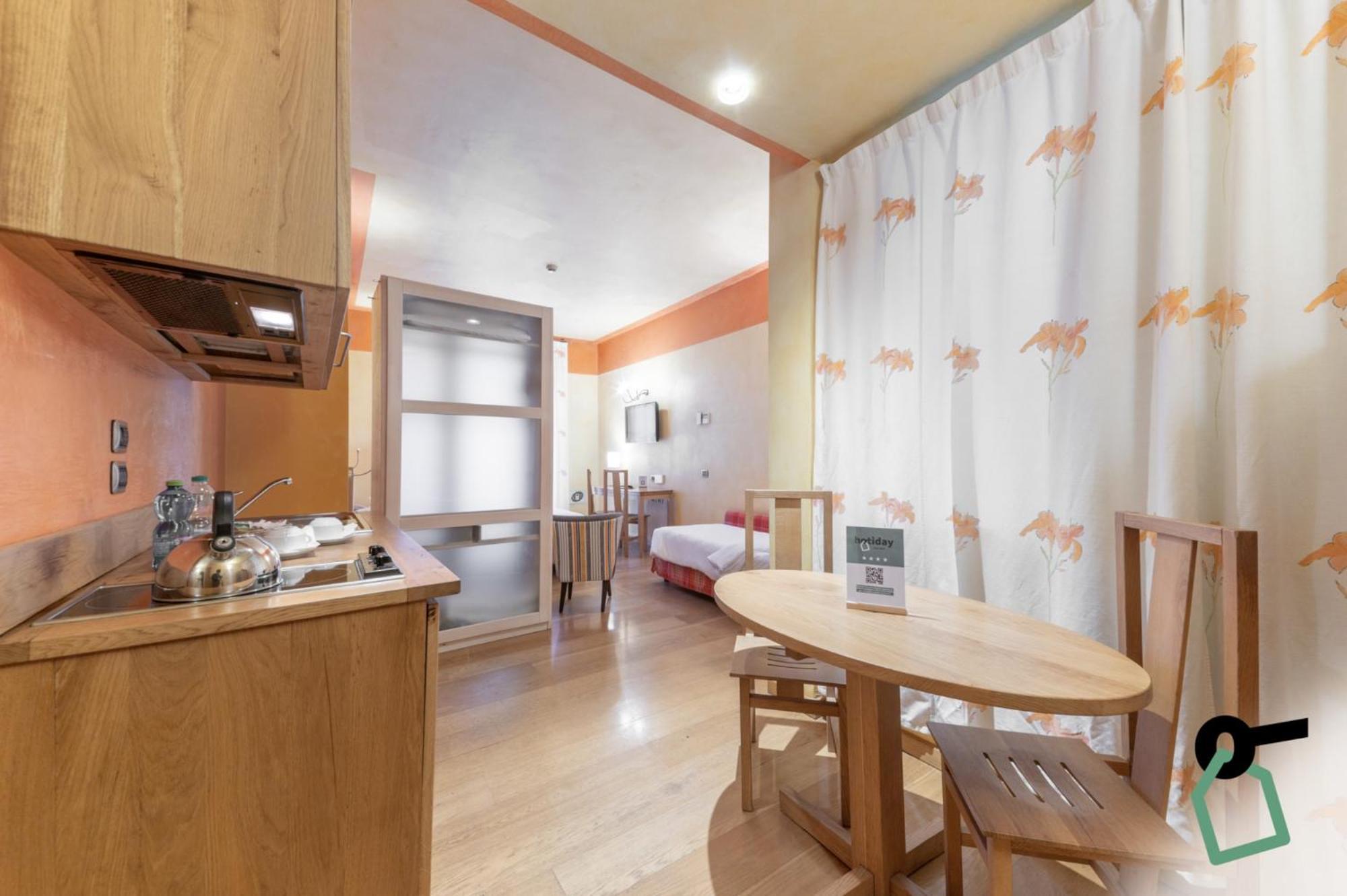 Hotiday Discovery - Residence Верона Экстерьер фото