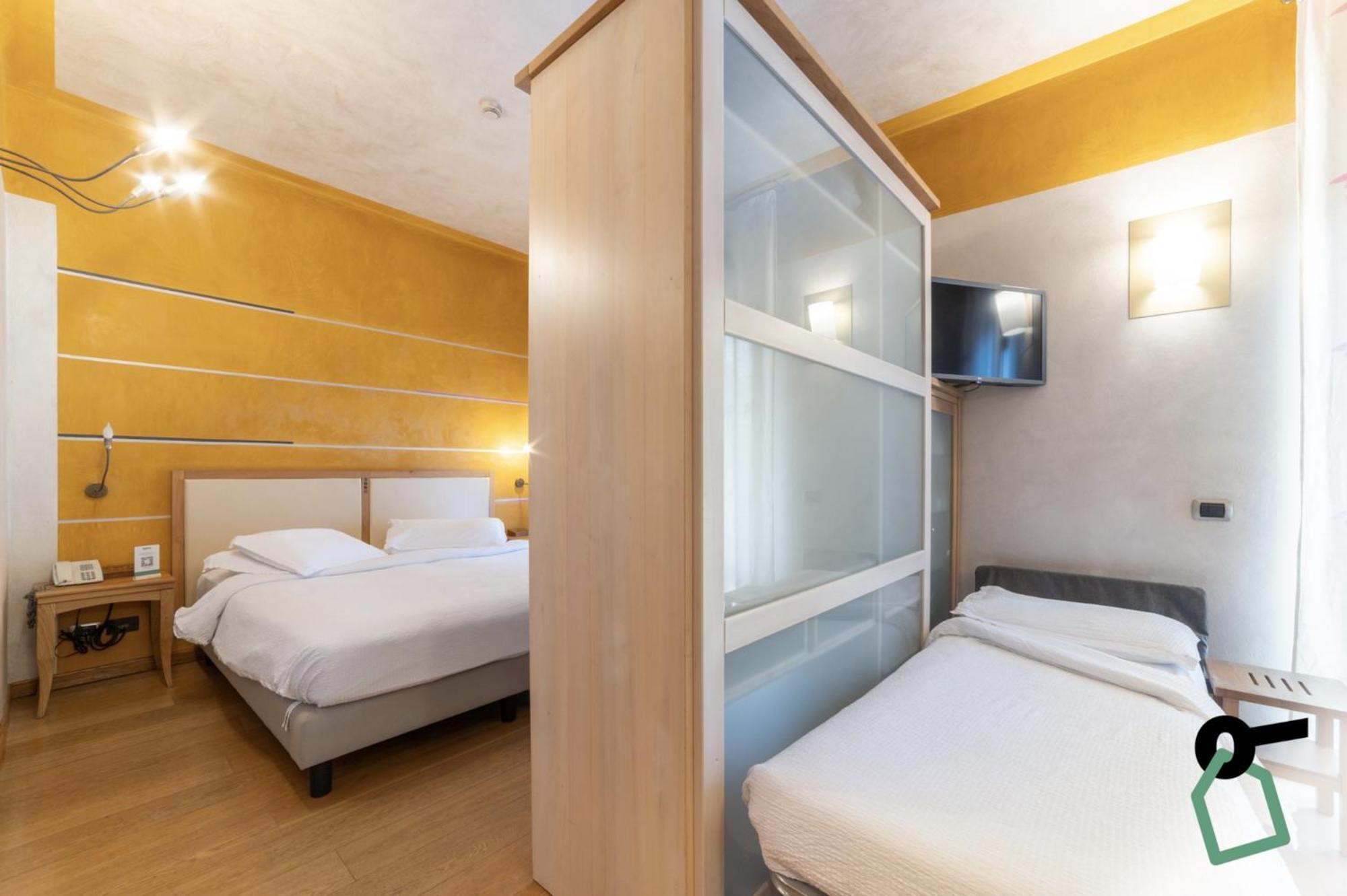 Hotiday Discovery - Residence Верона Экстерьер фото